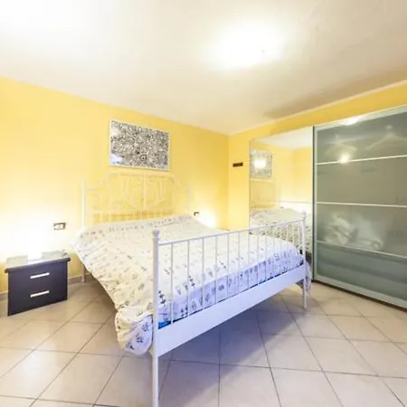 A 300 Mt Dal Mare, In Contesto Naturale *