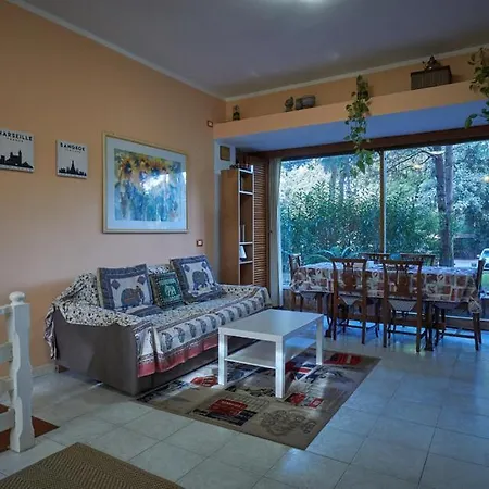 Apartment A 300 Mt Dal Mare, In Contesto Naturale Torre del Lago Puccini