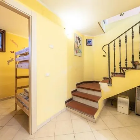 A 300 Mt Dal Mare, In Contesto Naturale Apartment *